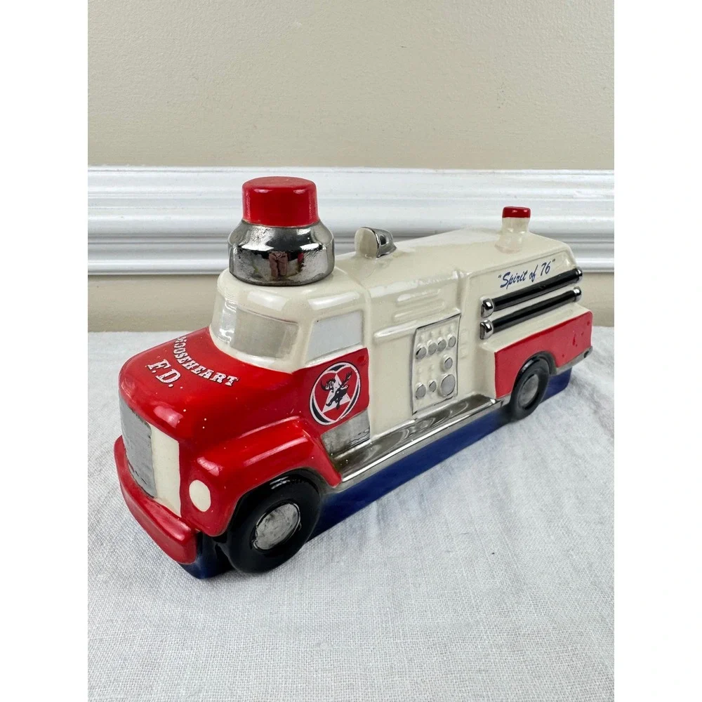 1974 Royal Halburton China Fire Truck Decanter Spirit of 76 Mooseheart FD 9.5